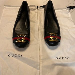 Gucci flats size 38 1/2